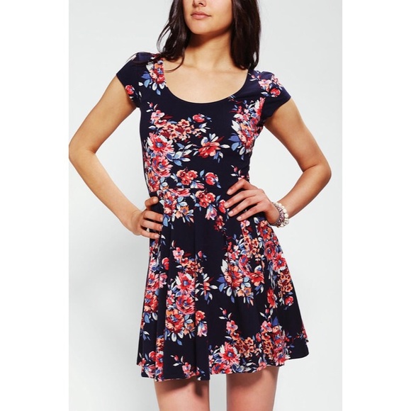 Urban Outfitters Dresses & Skirts - Urban Outfitters Kimchi Blue Floral Skater Dress